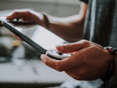 5 лучших портативных консолей для игр на ходу (Источник: Unsplash)