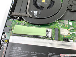 M.2 2280 SSD можно заменить