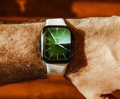 Часы Apple Watch в обозримом будущем не будут оснащены датчиком отпечатков пальцев.