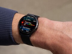 Компания Garmin предлагает пользователям смарт-часов серий vivoactive 5 и Venu 3 (на фото) версию программного обеспечения 15.05. (Источник изображения: Garmin)