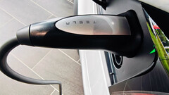 Предложение о бесплатной суперпосылке возвращается, но не на 3 года, как для Model X в июне прошлого года