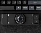 Беспроводная мышь с трекболом Keychron Nape Pro черного цвета