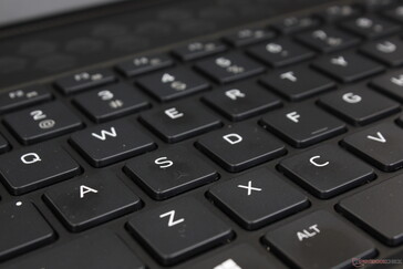 Механическая клавиатура с переключателями CherryMX для x15 недоступна из-за малой толщины корпуса