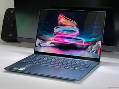 Обзор Lenovo Yoga Pro 7 14 - Мультимедийный ноутбук со 120-Гц OLED и RTX 4050