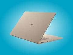 Ноутбук Zenbook A16 на базе процессора Snapdragon X значительно дешевле, чем его аналог на базе Snapdragon X2.