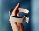 Устройство Garmin CIRQA отображает частоту сердечных сокращений в режиме реального времени только при наличии приобретённой подписки.