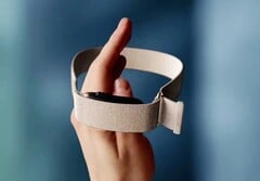 Устройство Garmin CIRQA отображает частоту сердечных сокращений в режиме реального времени только при наличии приобретённой подписки.
