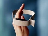 Устройство Garmin CIRQA отображает частоту сердечных сокращений в режиме реального времени только при наличии приобретённой подписки.