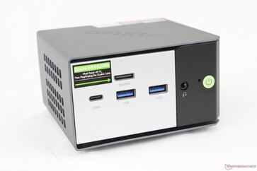 Спереди: USB-C 4.0 w/ DisplayPort 1.4 + Power Delivery 3.0, 2x USB-A 3.2 Gen. 2 (10 Гбит/с), OcuLink (PCIe4 x4), гарнитура 3,5 мм, кнопка питания