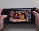 Портативный компьютер GPD Win 5 под управлением Street Fighter III: 3rd Strike из коллекции Capcom Anniversary Collection. (Источник изображения: The Phawx с YouTube)