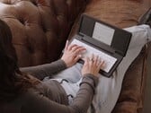 Zerowriter Fold - цифровая печатная машинка с e-ink дисплеем
