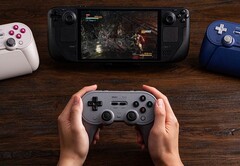 Контроллер 8BitDo Pro 3 можно подключить к Steam Deck через Bluetooth или USB. (Источник изображения: 8BitDo)