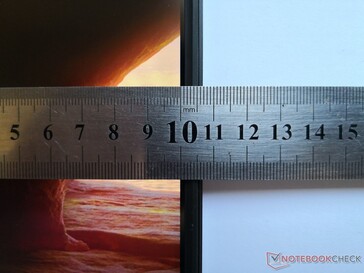 Gigabyte Aero 17 называется первым в мире ноутбуком с 3-мм рамками и дисплеем с сертификацией X-Rite Pantone