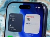 Предстоящие флагманы Android могут получить фронтальный объектив, похожий на 18 МП камеру Center Stage от Apple, но с гораздо более высоким разрешением.