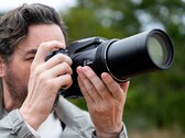 Модель Coolpix P1100 оснащена объективом с 125-кратным зумом (Источник изображения: Nikon)