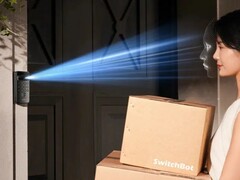 Клавиатура SwitchBot Keypad Vision (на фото) обеспечивает распознавание лиц большему числу пользователей. (Источник изображения: SwitchBot)