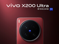 Vivo X200 Ultra оснащен тремя камерами на задней панели, несмотря на то, что на первый взгляд кажется, что это не так. (Источник изображения: Vivo)
