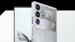 Смартфон с вентилятором. (Источник изображения: RedMagic)