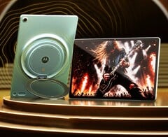 Moto Pad 70 Groove оснащен девятью динамиками марки JBL.