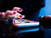 Смартфоны также становятся всё дороже из-за кризиса на рынке оперативной памяти (DRAM).