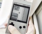 The Paper Boy S3 позволяет запускать игры для Game Boy на сенсорном экране с технологией E Ink.