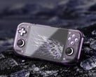 Retroid Pocket Nova — это карманная игровая консоль с соотношением сторон 4:3, работающая на базе процессора Android.