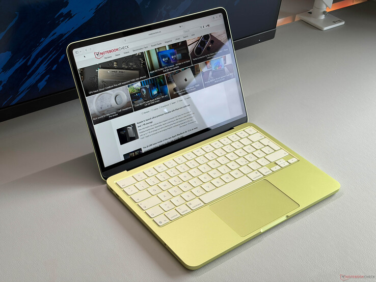 iPhone 18 получит больше оперативной памяти, чем MacBook Neo.