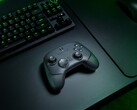 Беспроводной контроллер Razer Wolverine V3 Pro 8K для ПК показан на рабочем столе (Источник изображения: Razer PR)