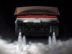 Реактивные ускорители Tesla Roadster 2 в действии.