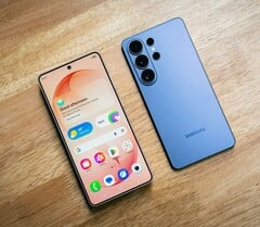 Преемник модели Samsung Galaxy S26 Ultra, наконец, получит более качественную фронтальную камеру.
