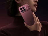 Стоимость K100 Pro начинается от 548 долларов. На фотографии: телефон в красном цветовом исполнении.