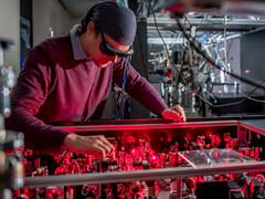 Это большая работа, но, в конце концов, речь идет о большей части всей Вселенной. (Изображение: Университет Ноттингема)