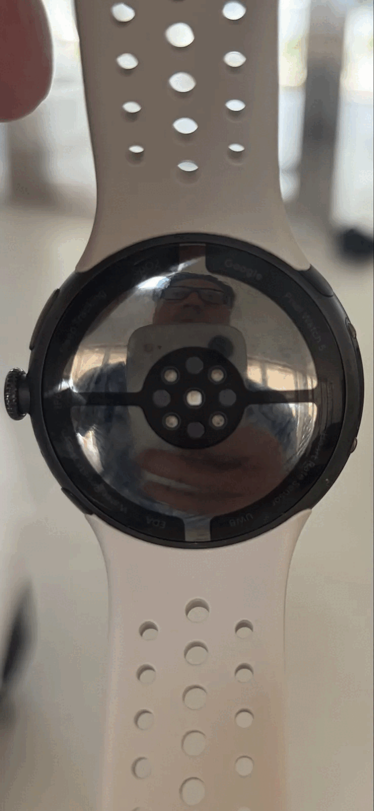 Утечка изображения Google Pixel Watch 5.