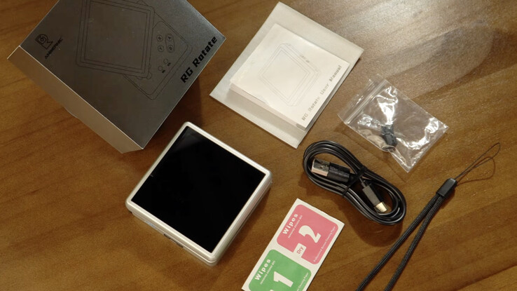 Посмотрите, что Anbernic будет включать в заказы RG Rotate.