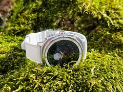 Безель на базе - Обзор смарт-часов Samsung Galaxy Watch8 Classic