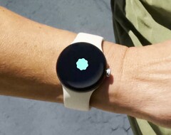Ожидается, что часы Google Pixel Watch, как и часы Apple Watch, скоро получат функцию определения высокого кровяного давления. (Источник изображения: Google)