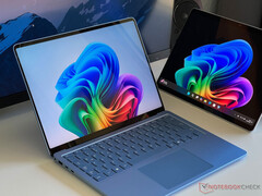 По слухам, Surface Laptop 8 не будет оснащен самым мощным чипсетом Snapdragon X2 от Qualcomm, текущая модель на фото.