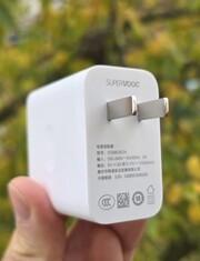 Обзор Oppo Find X9 Pro. (Источник изображения: Маркус Хербрих)