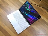 Ноутбук Razer Blade 15 Base Model (i7-10750H, RTX 2070 Max-Q). Обзор от Notebookcheck