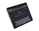 Планшет Juno Tab 4 13'' оснащён несколькими портами и двумя вентиляторами.