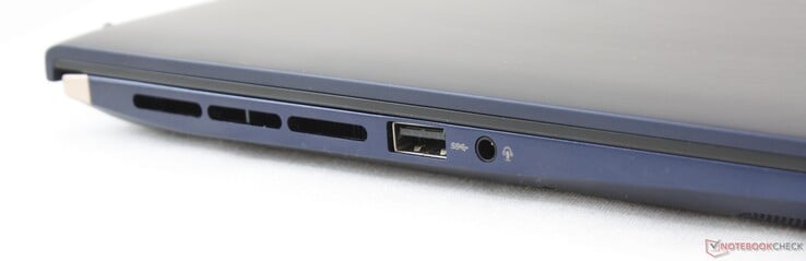 Левая сторона: USB 3.1 Type-A Gen. 1