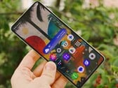 Обзор Samsung Galaxy Z Flip8