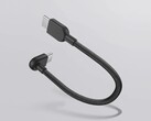 Кабель Xiaomi 3A Braided USB-C to USB-C Cable (10 см) (на фото) будет выпущен во всем мире. (Источник изображения: Xiaomi)