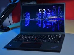 Lenovo ThinkPad X13 Gen 4