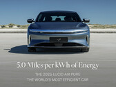 2025 Lucid Air может проехать 420 миль на своей батарее емкостью 84 кВт/ч (Источник изображения: Lucid)
