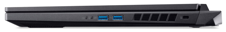 Правая сторона: 2x USB 3.2 Gen 2 (USB-A), слот замка