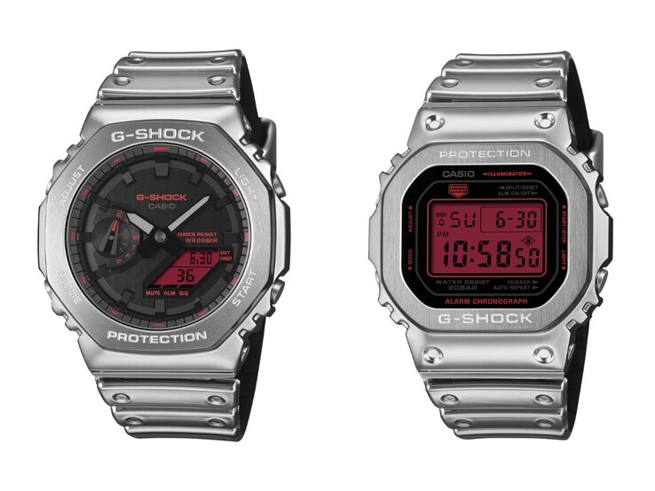 Часы Casio G-Shock GM-2100YRA-8A (слева) и GM-5600YRA-8 (справа)
