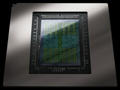 Вид крупным планом корпуса графического процессора Nvidia RTX с обнаженной схемой и металлическим корпусом (Источник изображения: Nvidia)
