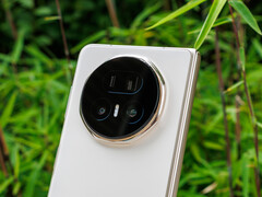 Гораздо больше, чем просто тонкий складной смартфон - Обзор Honor Magic V5