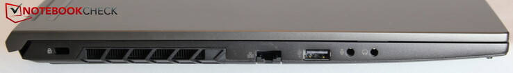 Левая сторона: слот замка Kensington, LAN, USB 2.0, микрофонный вход, выход на наушники
